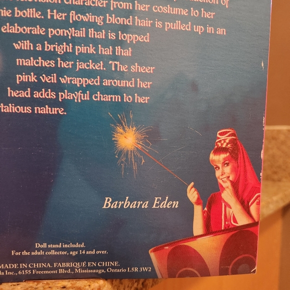 SOLD I dream of Jeannie Barbie Mattel collectible new in box - Picture 6 of 9